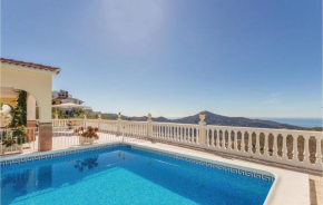 Stunning Home In Corumbela, Sayalonga
